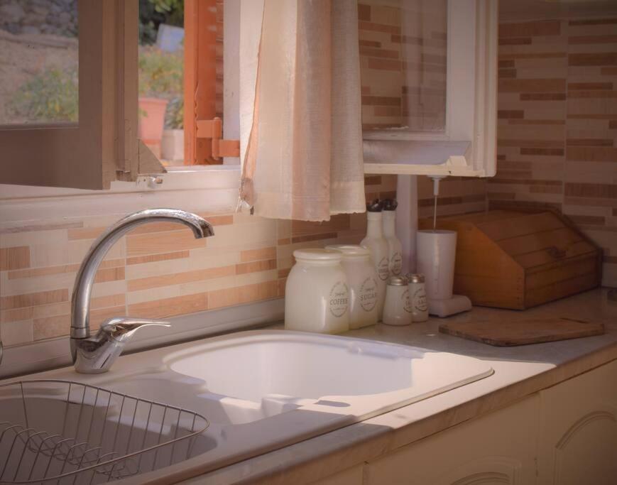 Kiki'S Beautiful House On Famous Village Πεντάτιο Εξωτερικό φωτογραφία